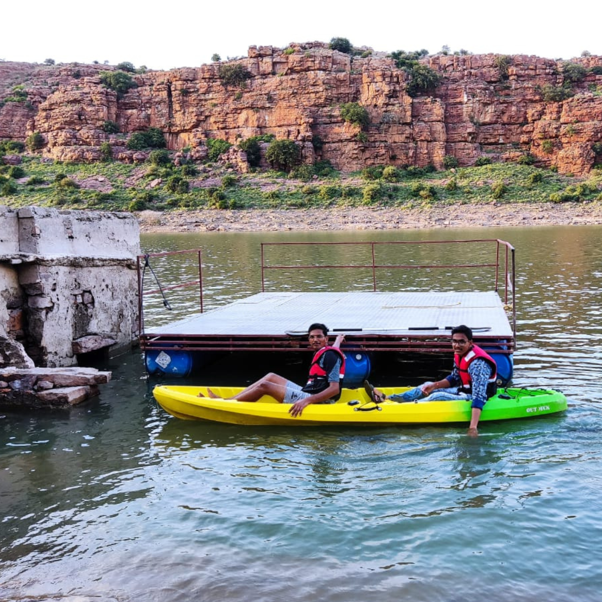 Gandikota-camping-kayaking